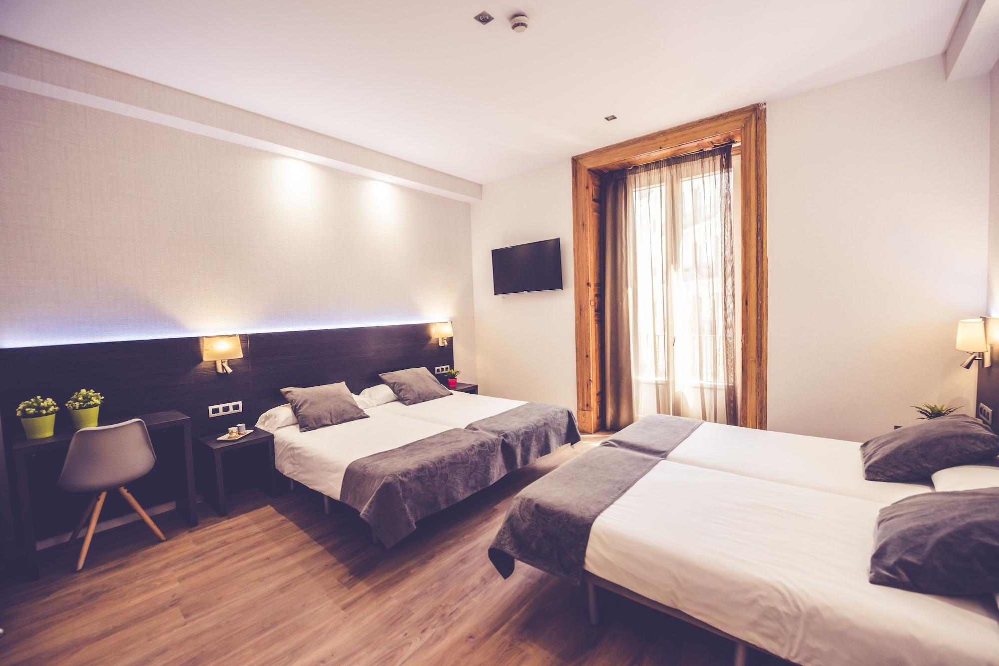 Hostal Marlasca Madrid Buitenkant foto